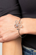 Load image into Gallery viewer, Floral Innovation - Purple Bracelet by Paparazzi
