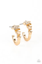 Load image into Gallery viewer, Starfish Showpiece - Gold Earrings by Paparazzi
